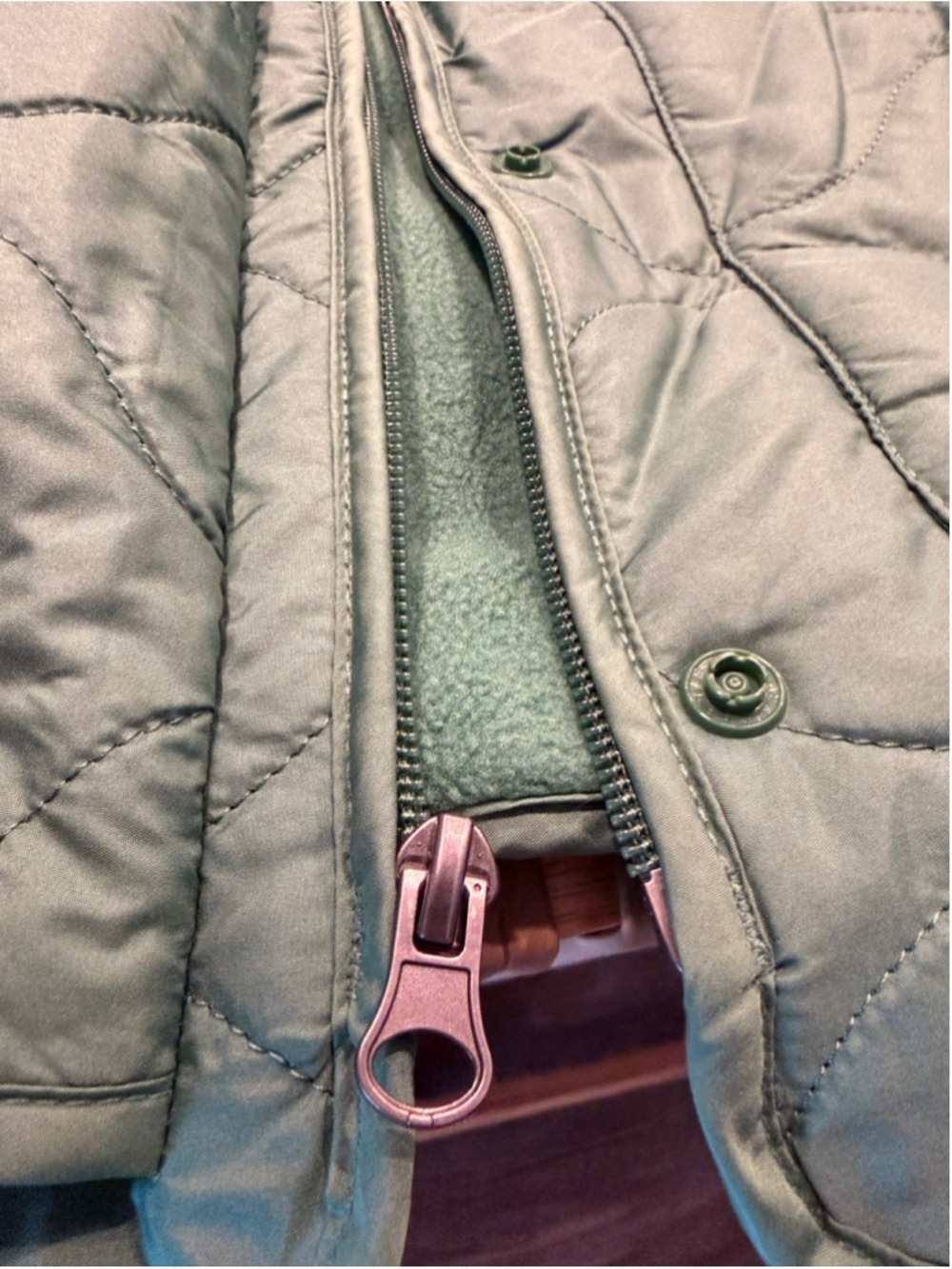 Croft & Barrow Quilted Fleece Lined Vest Green Size S NWT - Picture 7 of 13